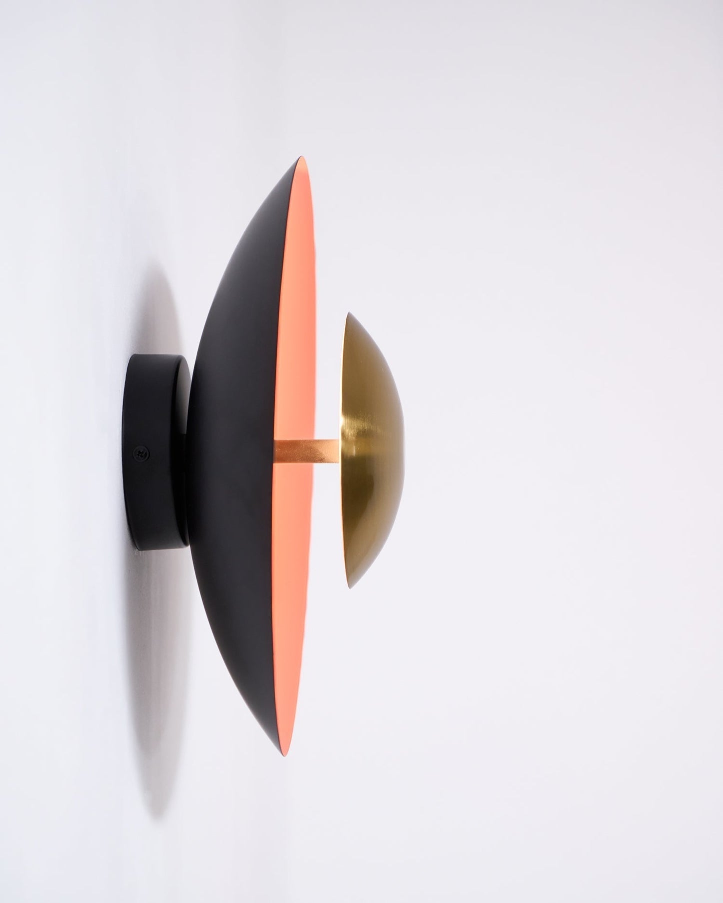 Round Wall Lamp Modern Minimalist with Integrated LED and Convex Mirror Centre
