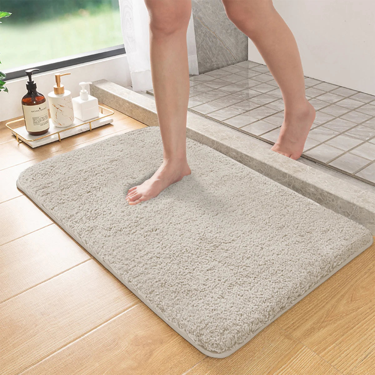 Thick Chenille Bath Mat with Anti-Slip Bottom