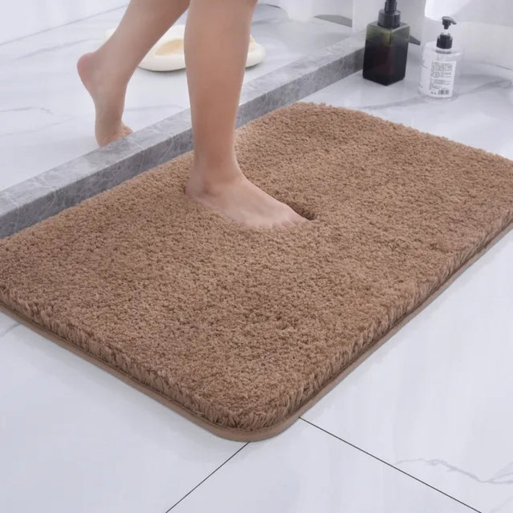 Thick Plush Bath Mat with Non-Slip Backing and High Absorbency