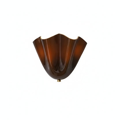 Wall Lamp Art Deco with Shell-Shaped Glass Shade
