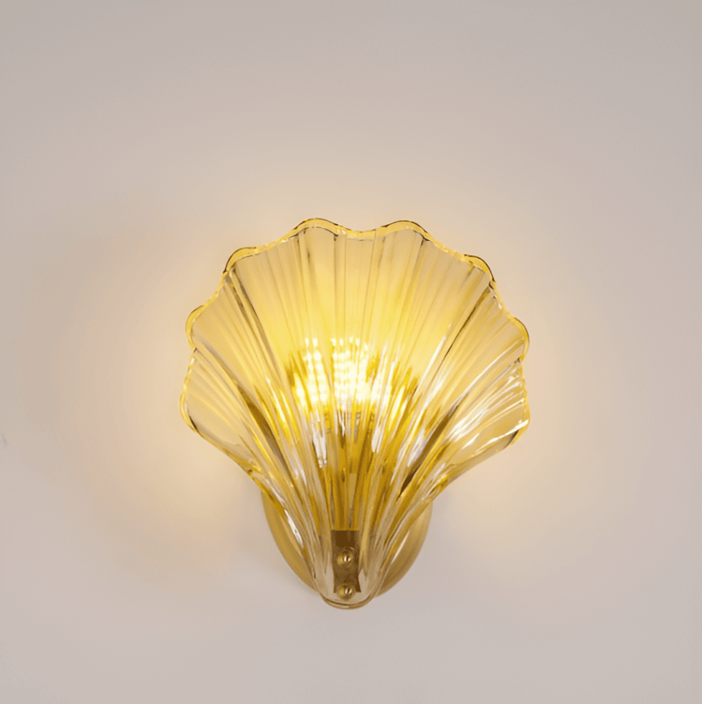 Wall Lamp Art Deco with Shell-Shaped Glass Shade and Brass Base