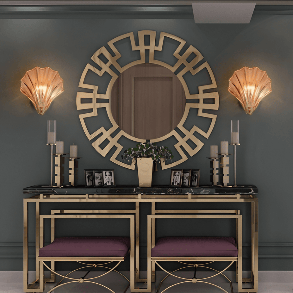 Wall Lamp Art Deco with Shell-Shaped Glass Shade and Brass Base