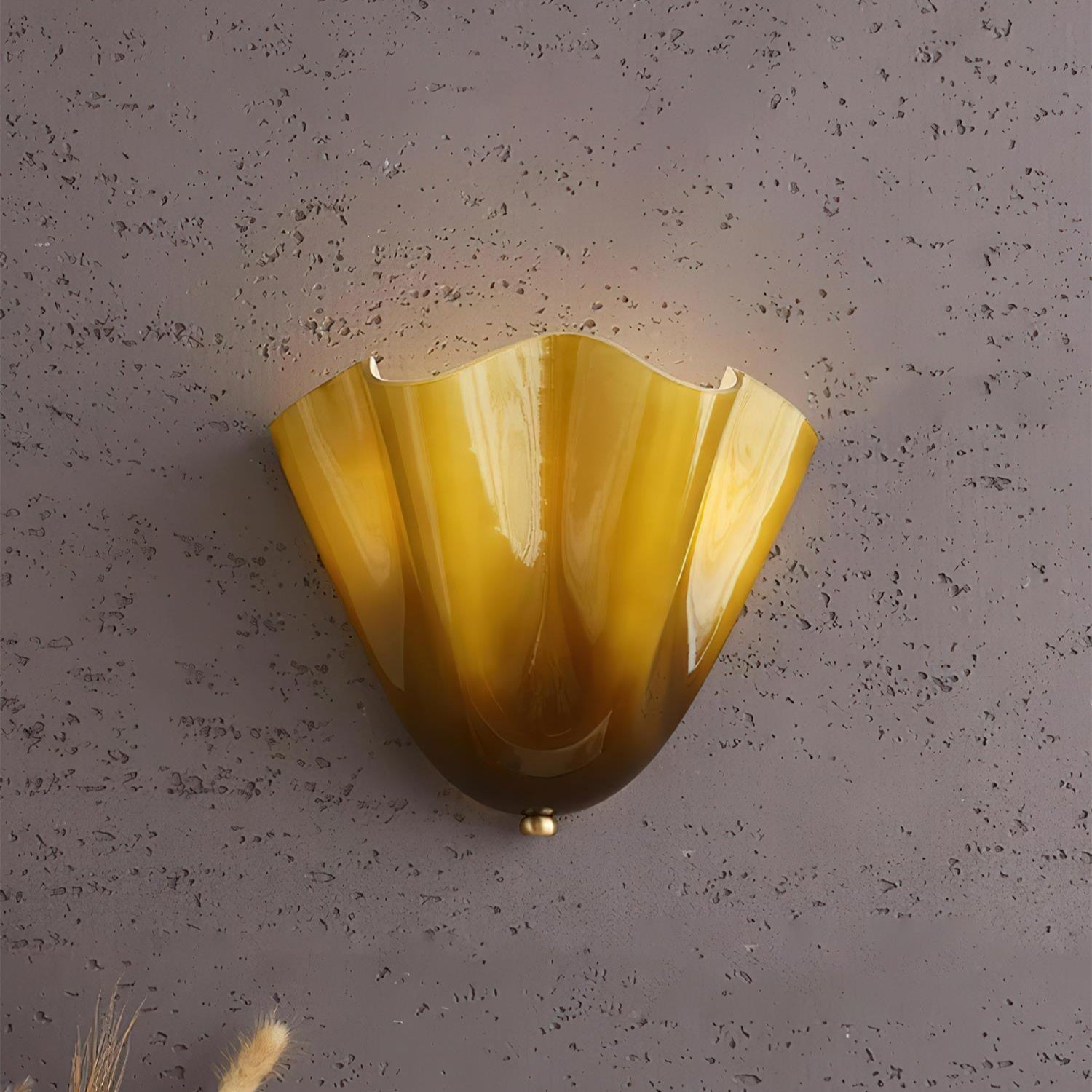Wall Lamp Art Deco with Wavy Glass Shade and Brass Fitting
