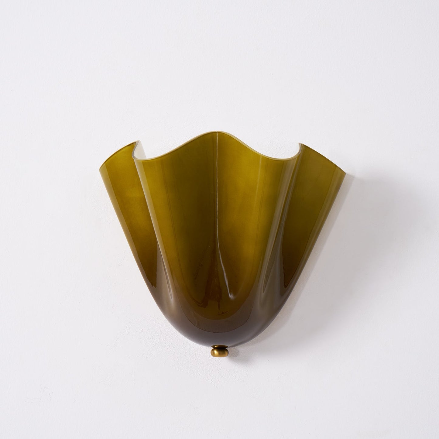 Wall Lamp Art Deco with Wavy Glass Shade and Brass Fitting