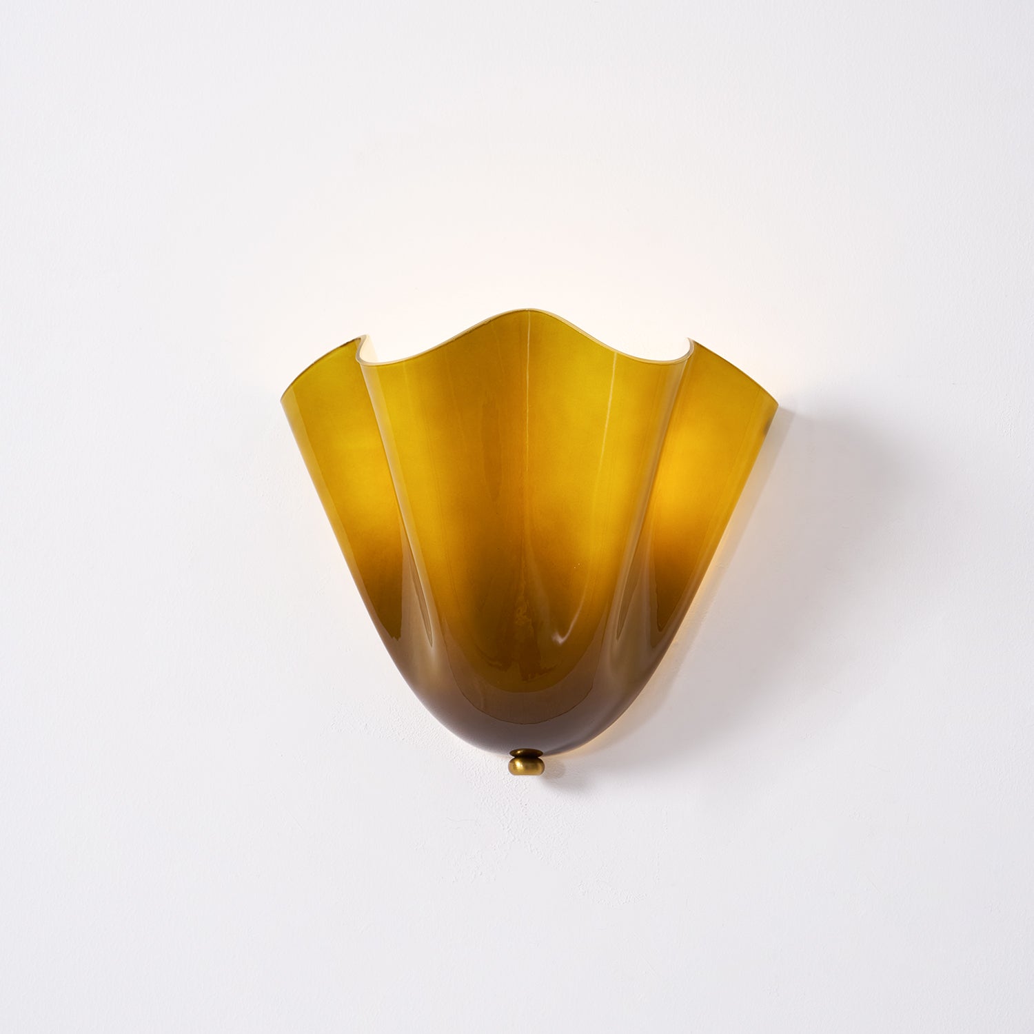 Wall Lamp Art Deco with Wavy Glass Shade and Brass Fitting