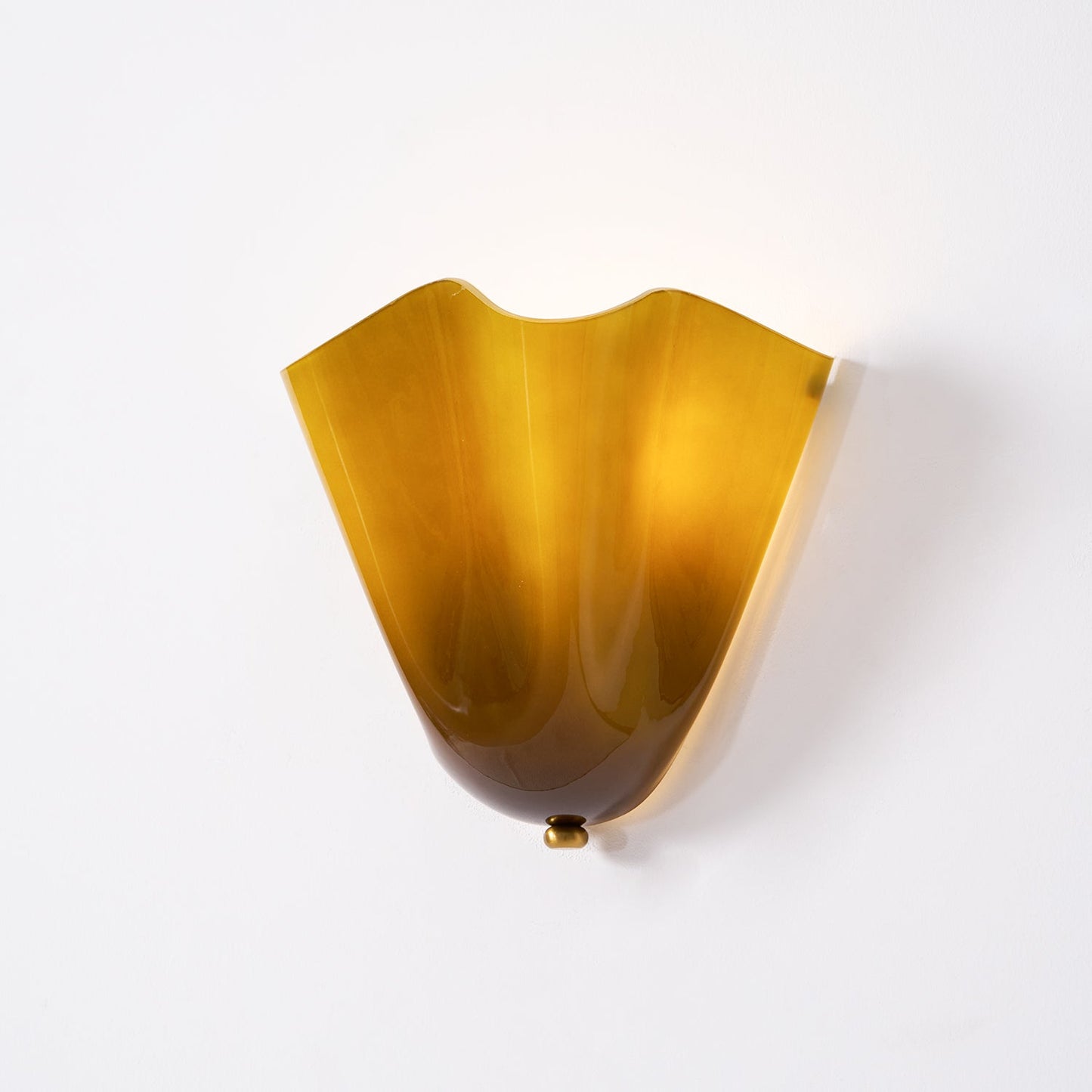 Wall Lamp Art Deco with Wavy Glass Shade and Brass Fitting