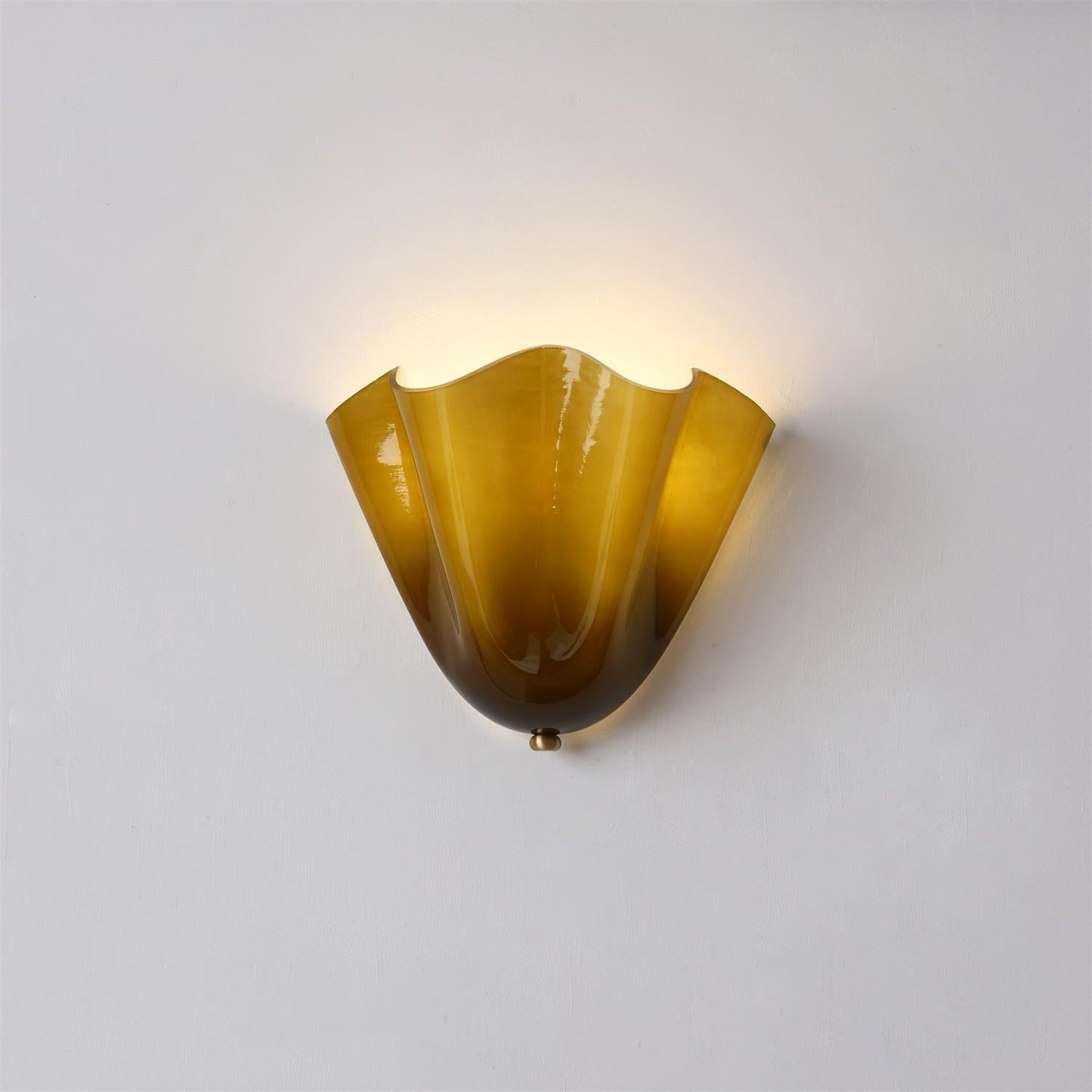 Wall Lamp Art Deco with Wavy Glass Shade and Brass Fitting