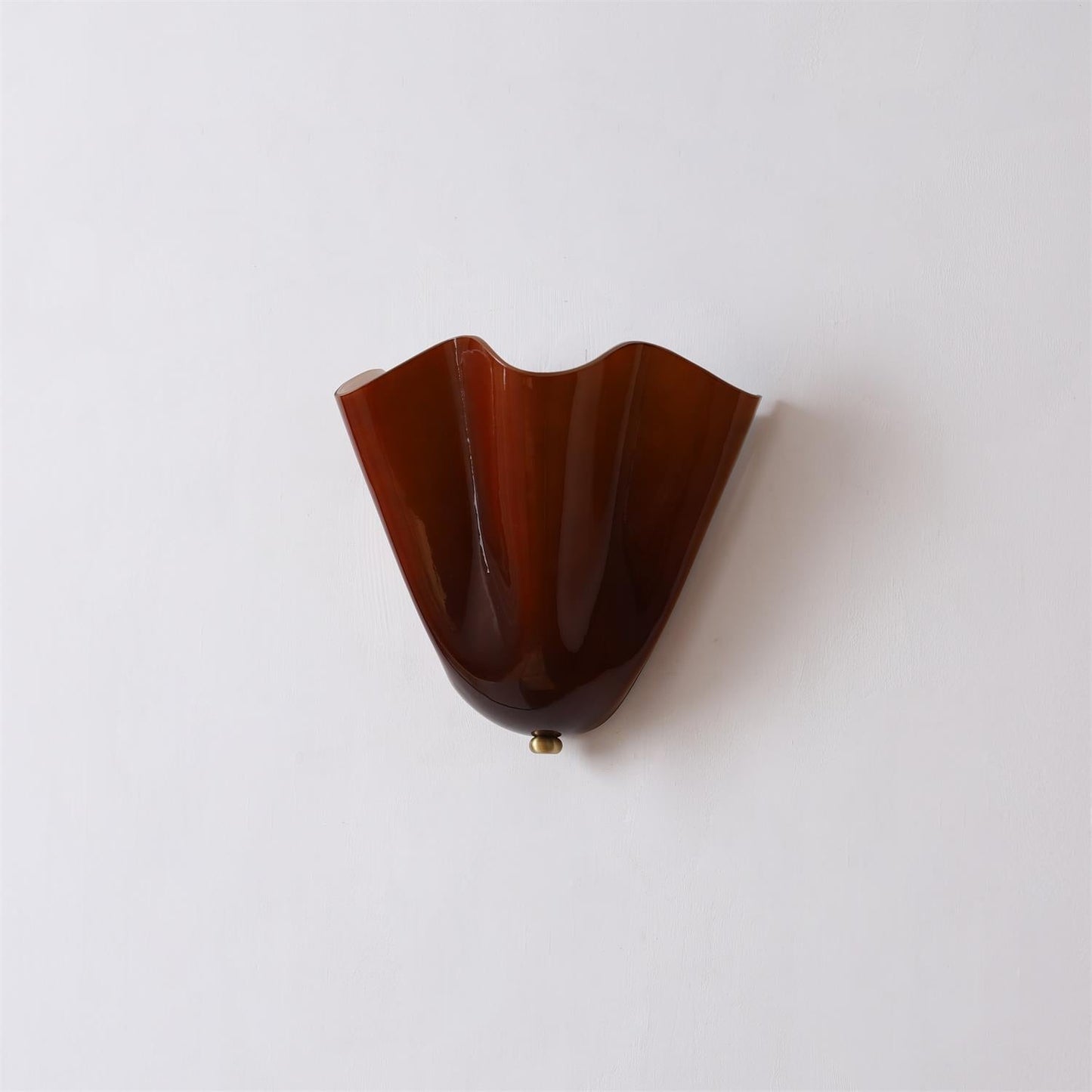 Wall Lamp Art Deco with Wavy Glass Shade and Brass Fitting