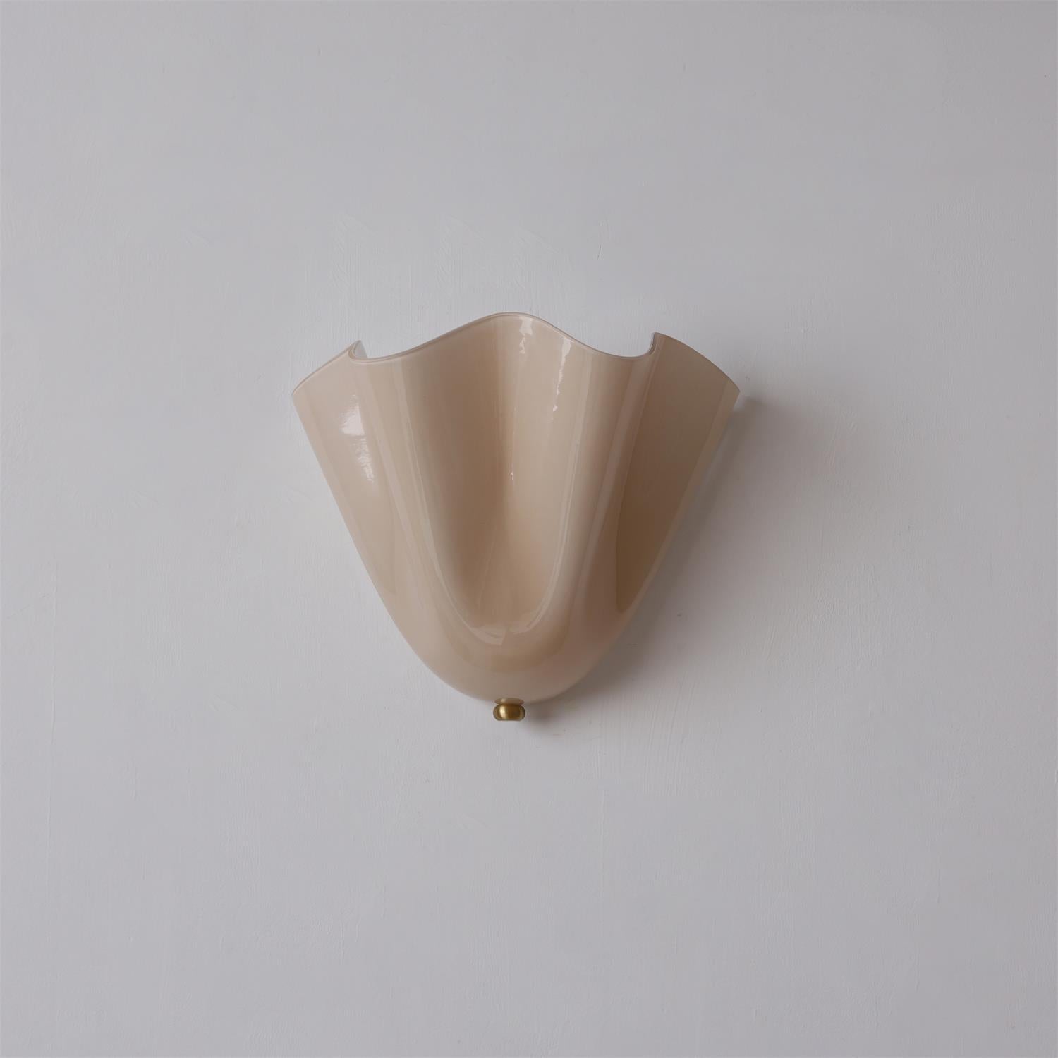 Wall Lamp Art Deco with Wavy Glass Shade and Brass Fitting