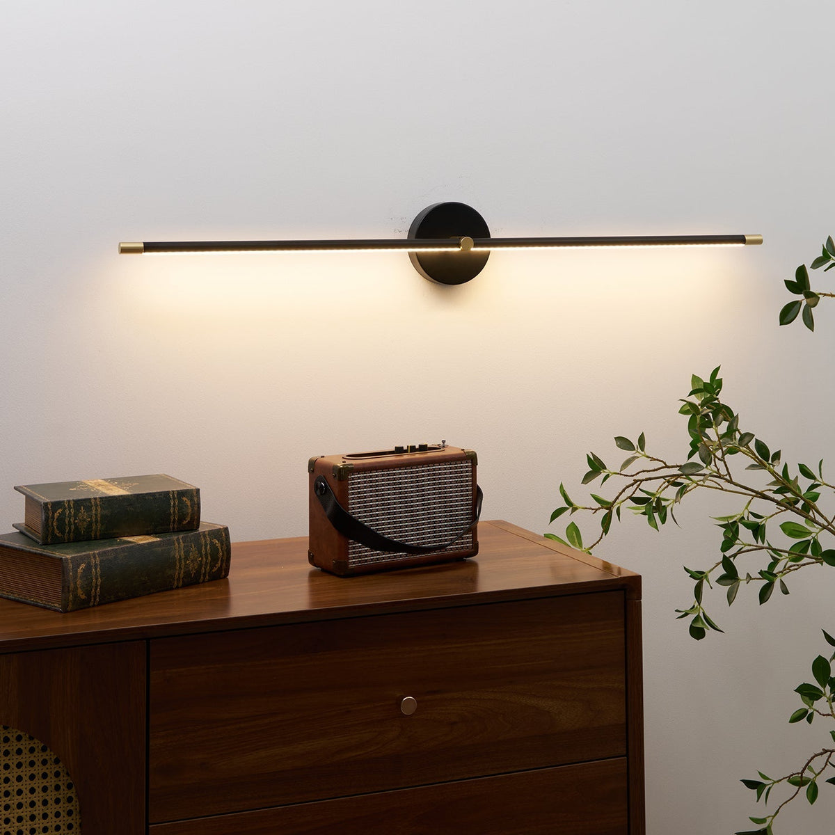 Wall Lamp Minimalist Linear LED Rod with Integrated Light and Round Base