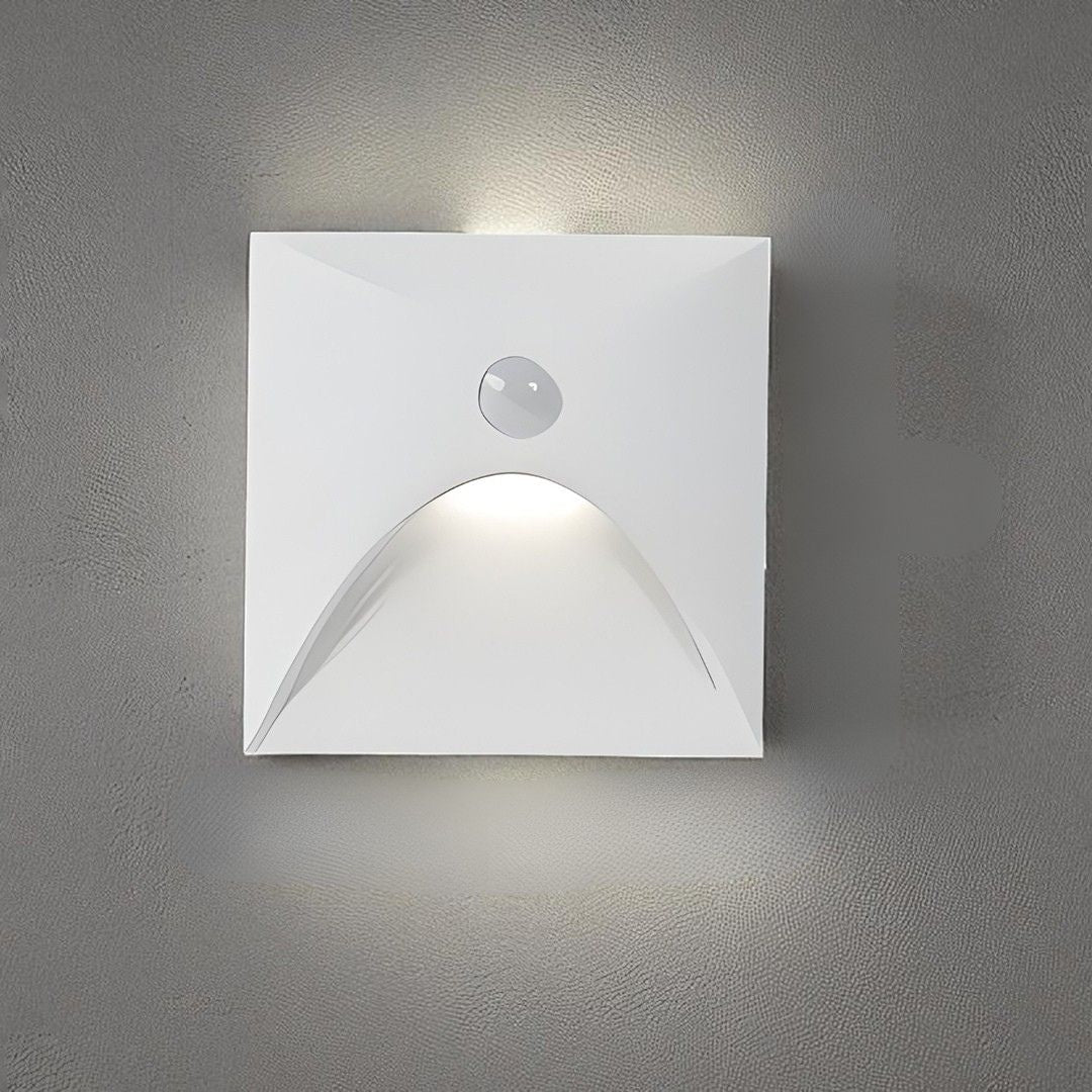 Wall Lamp Minimalist with Motion Sensor and Integrated LED, IP65 Indoor and Outdoor