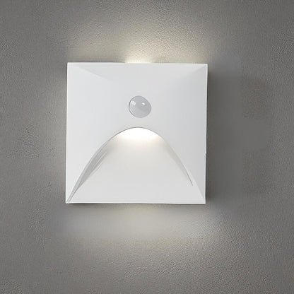 Wall Lamp Minimalist with Motion Sensor and Integrated LED, IP65 Indoor and Outdoor