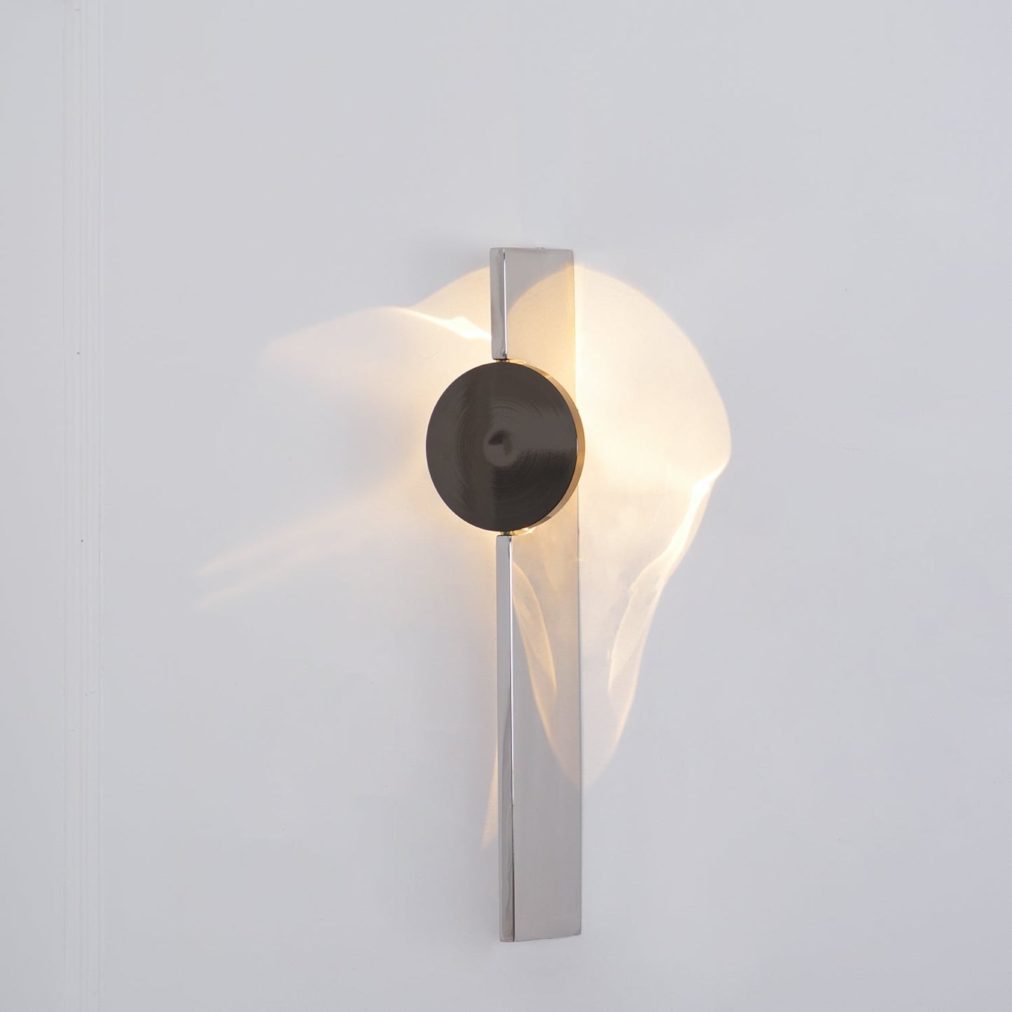 Wall Lamp Modern with Round Shade and Dramatic Light Shadow Effect