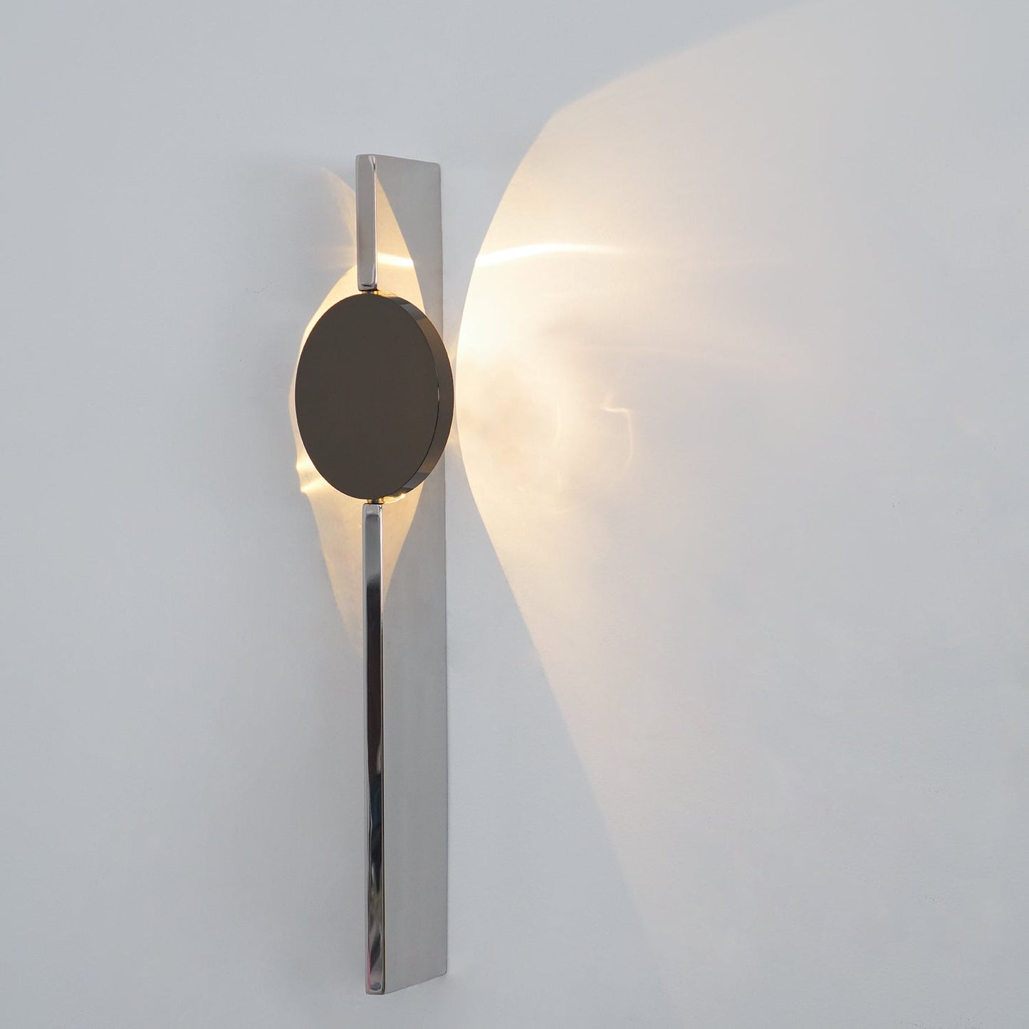 Wall Lamp Modern with Round Shade and Dramatic Light Shadow Effect