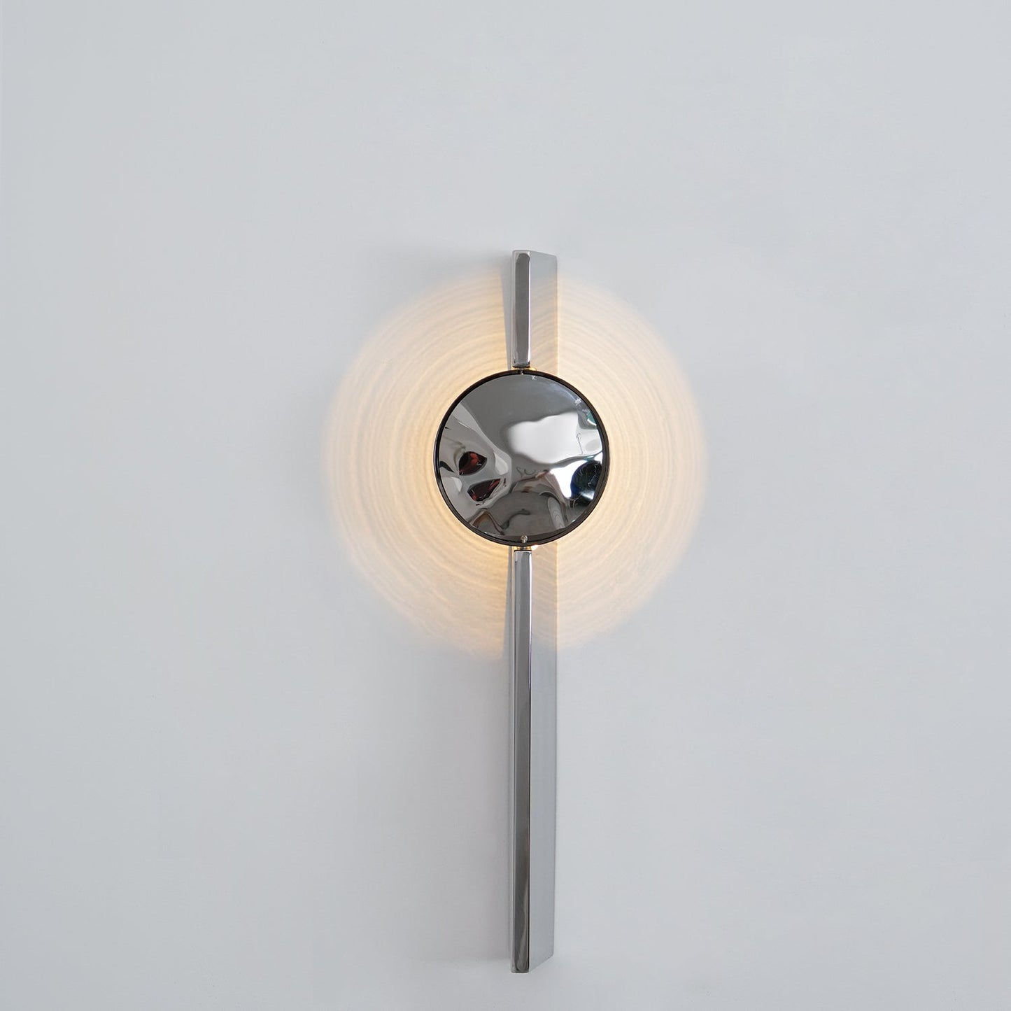 Wall Lamp Modern with Round Shade and Dramatic Light Shadow Effect