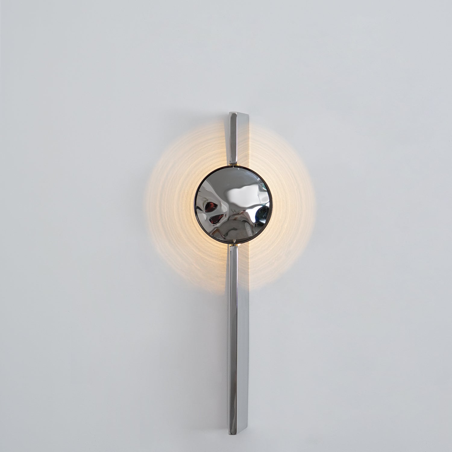 Wall Lamp Modern with Round Shade and Dramatic Light Shadow Effect