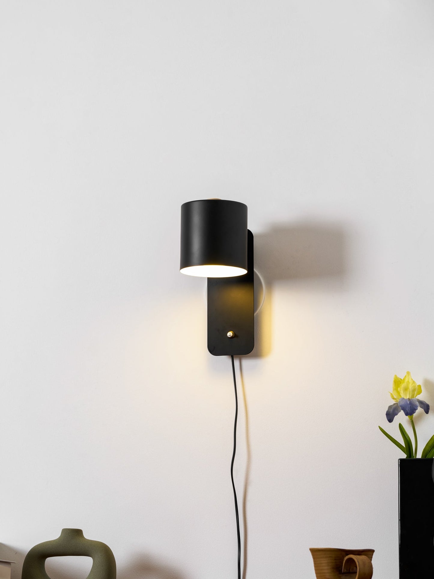Wall Lamp Scandinavian with Rotatable Cylinder Shade and Plug-In Cord
