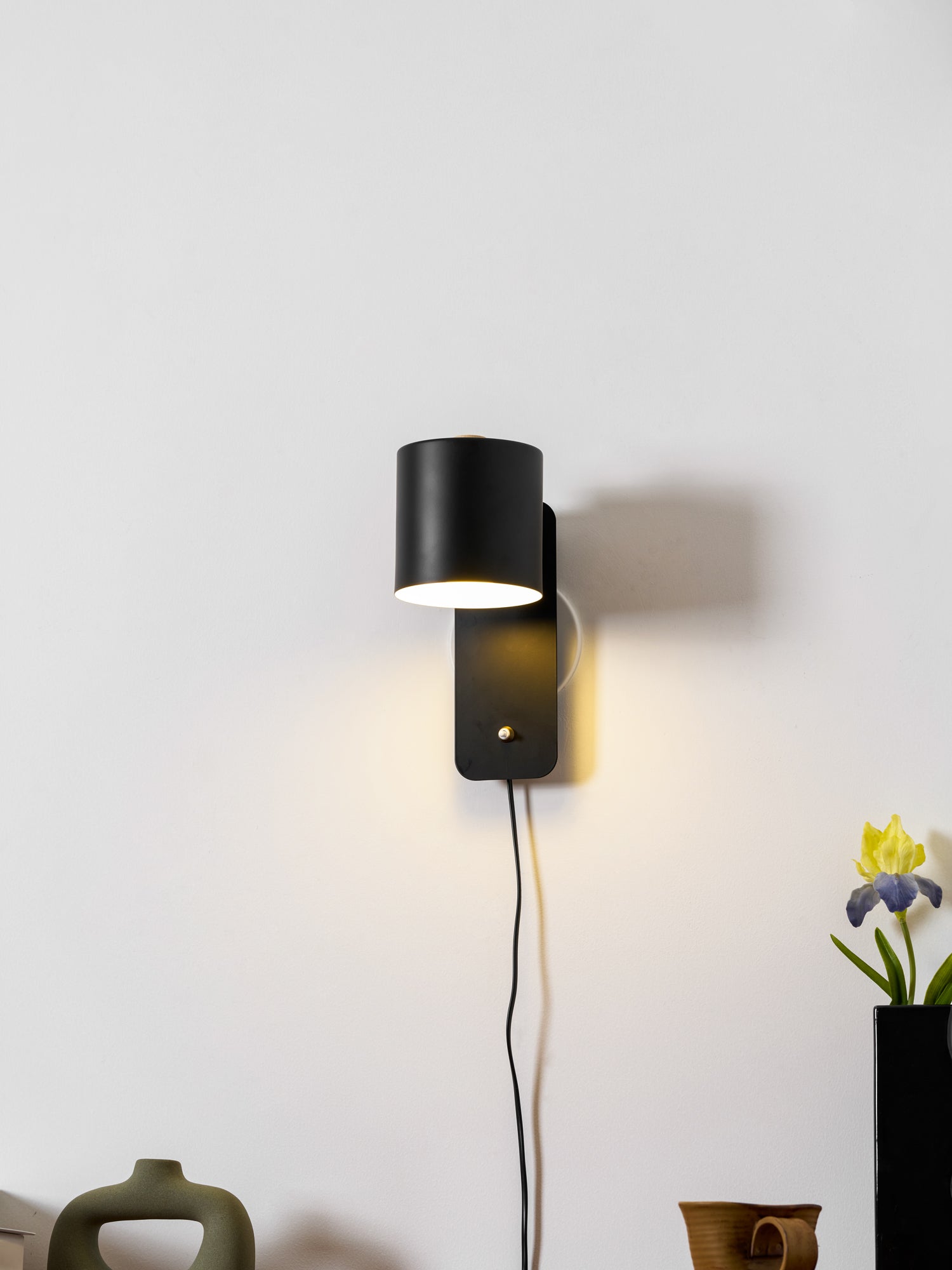 Wall Lamp Scandinavian with Rotatable Cylinder Shade and Plug-In Cord