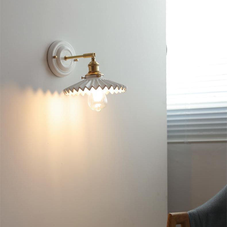 Wall Lamp Vintage Minimalist with Ceramic Shade and Brass Fitting